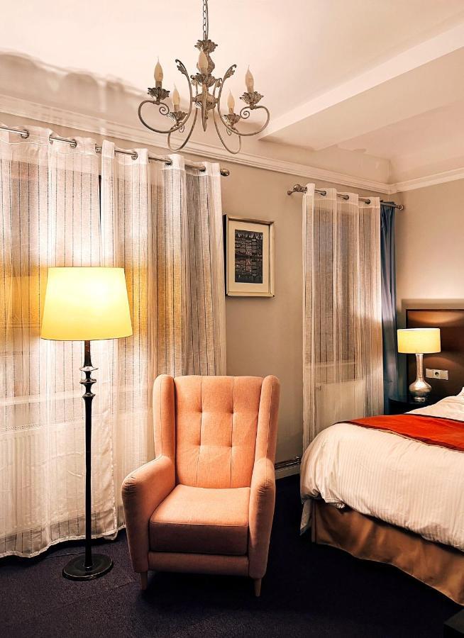 Excelsior Inn Турда Екстер'єр фото